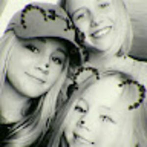 Meet your Posher, Alyshia